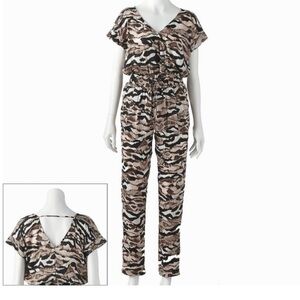JENNIFER LÓPEZ Women’s  Brown and Black Patterned Jumpsuit with pockets. Size L